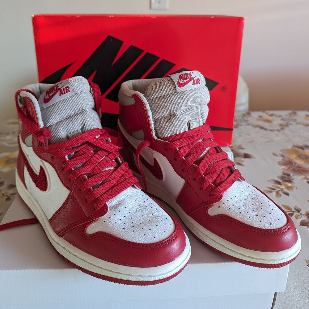Women's Air Jordan Retro High OG